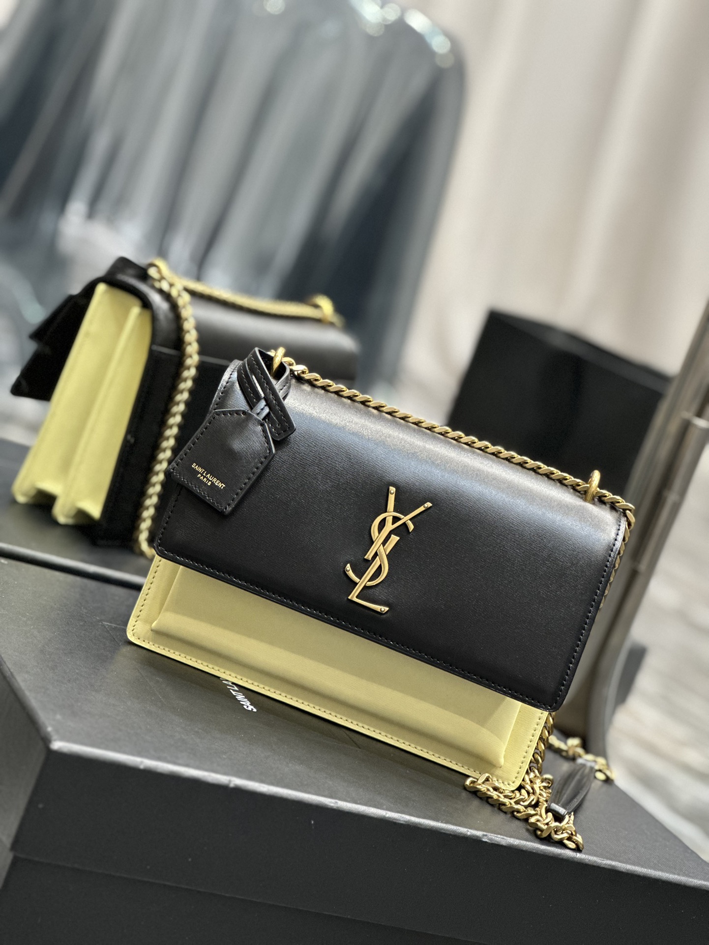 Yves Saint Laurent Sunset Medium Chain Bag In Smooth Leather Black With Off White