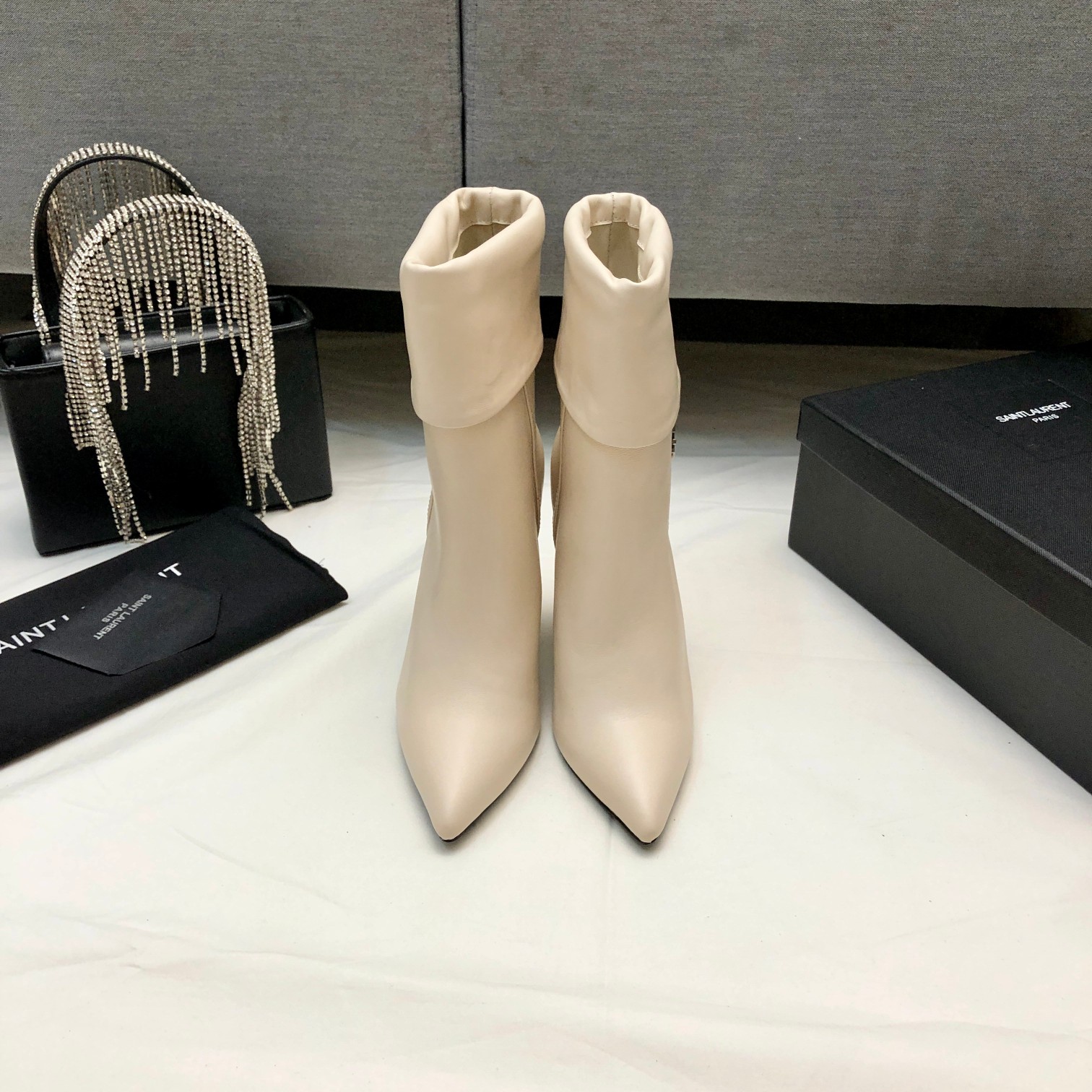Yves Saint Laurent Women Boots-0003 35-41