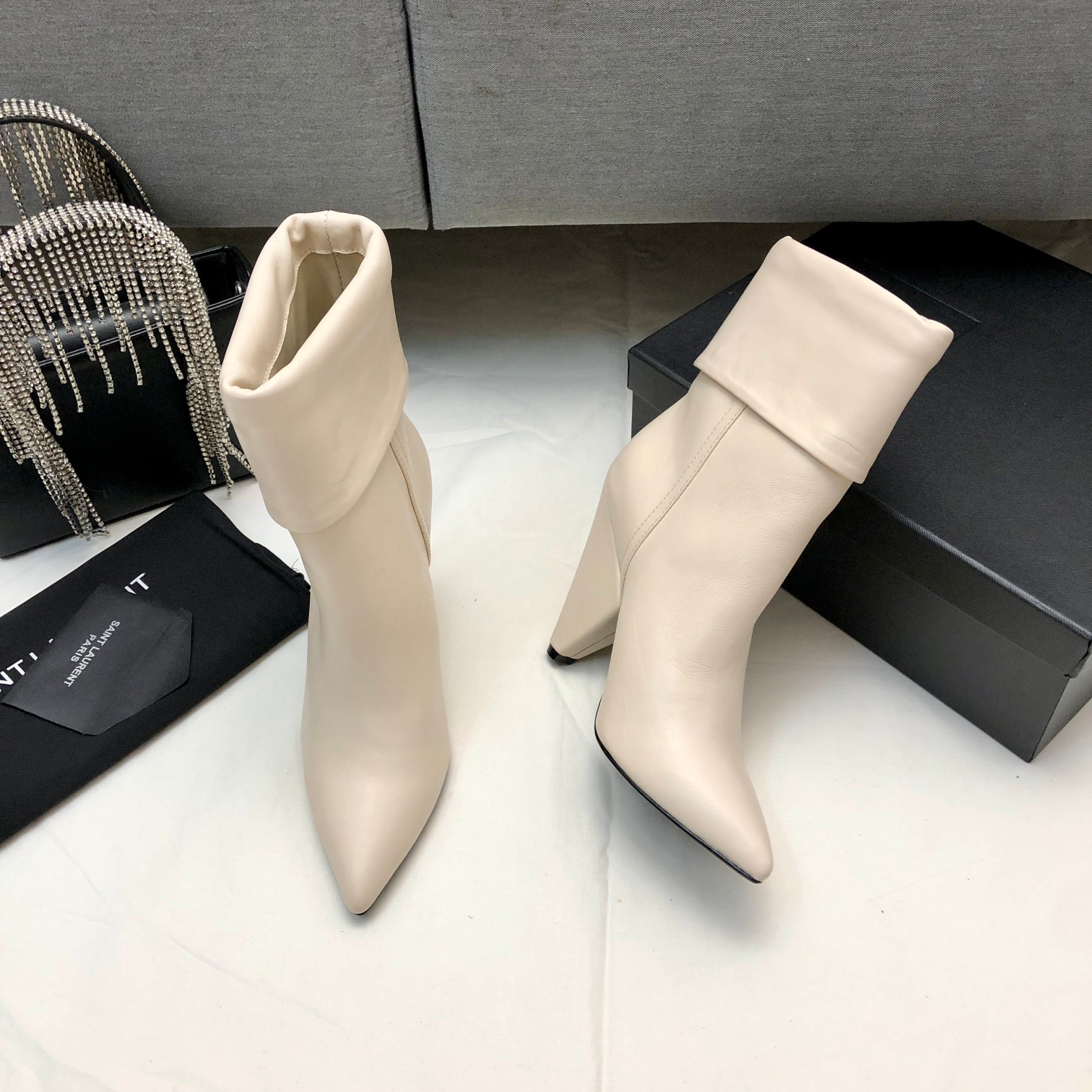 Yves Saint Laurent Women Boots-0003 35-41