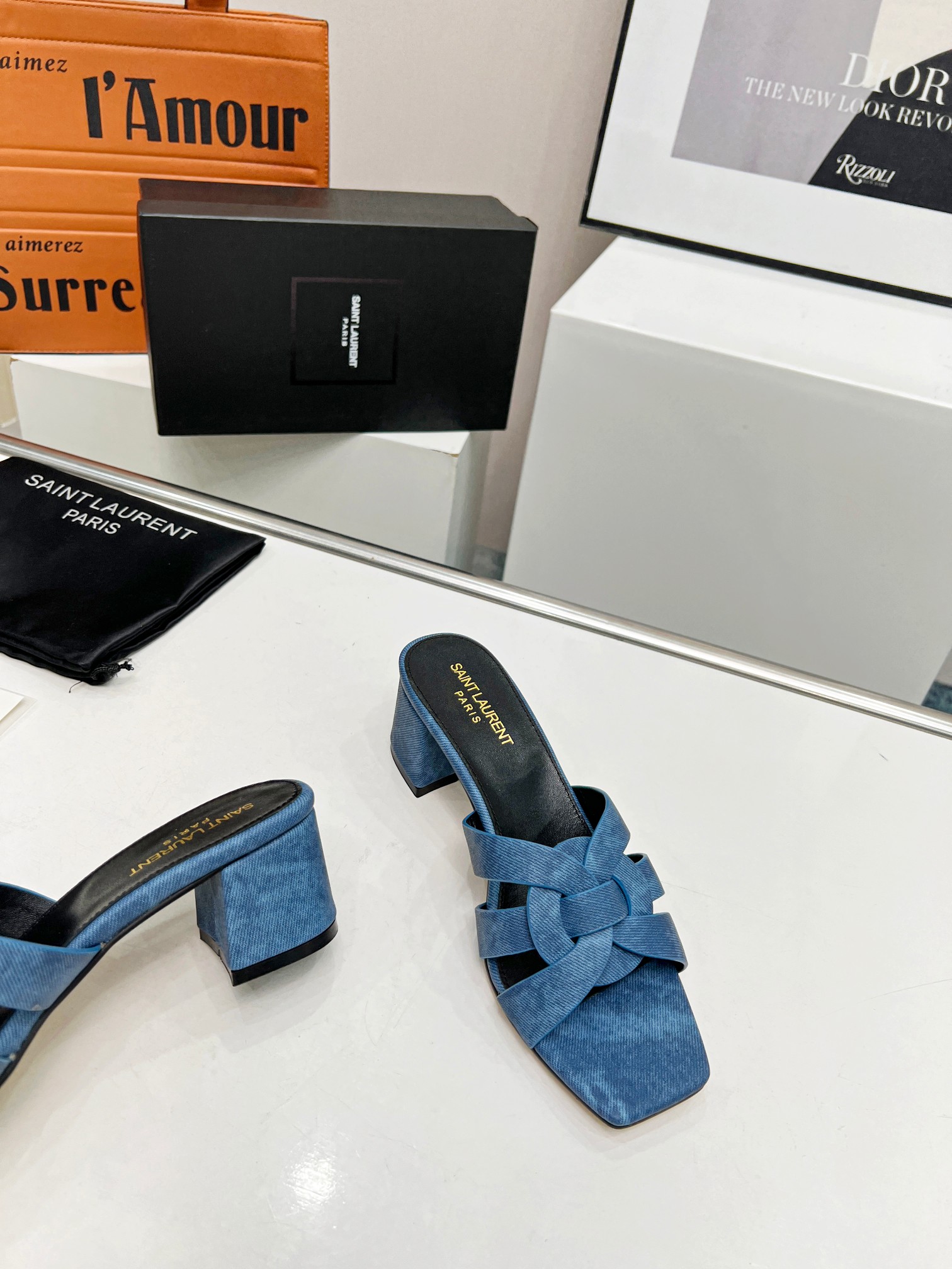 Yves Saint Laurent Women Sandals-0017 35-43